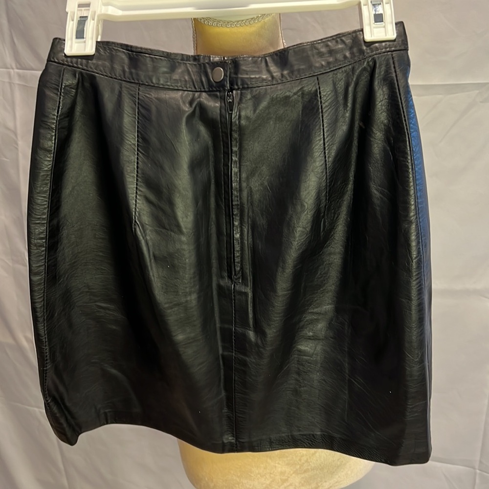 Real Leather Mini Skirt Black 9/10 size 6 8 - Picture 3 of 7
